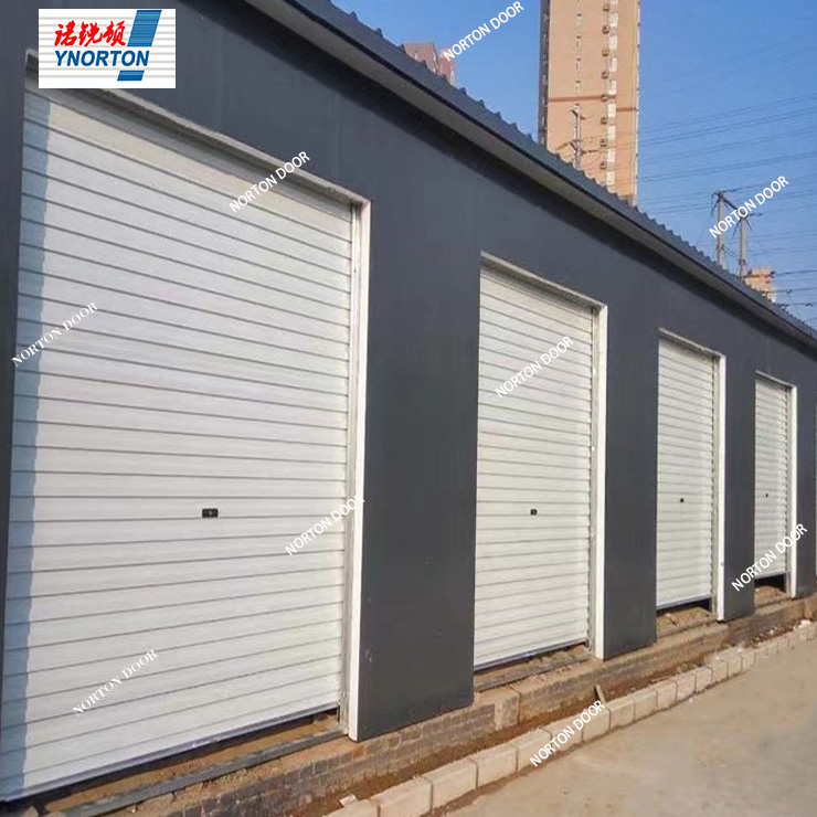 自動収納ロールアップドアはどこでの使用に適していますか?