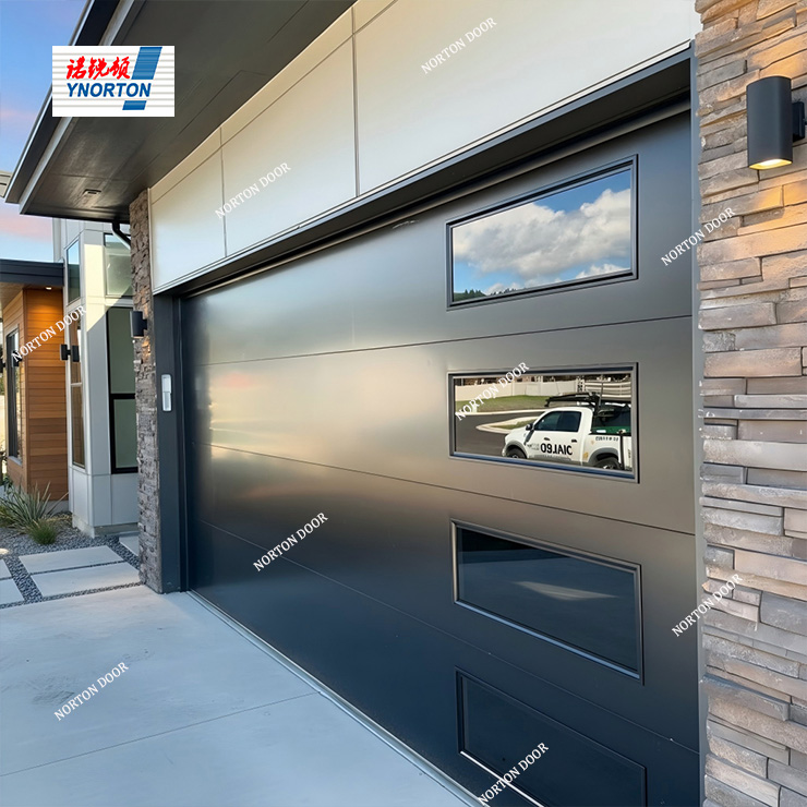 安いガレージドア